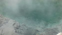 Minahasa Highland, カルメンガン hot spring source Spring Lake-1